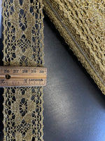 10 yards Golden crochet lace star shape stiff trim  2”