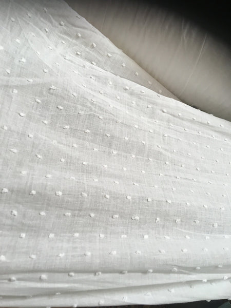 Per yard White 100% Cotton Embroidered Swiss Dot Fabrice 56-57
